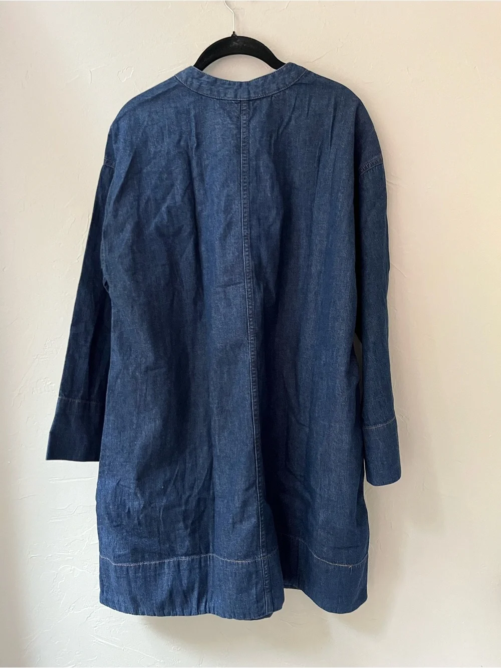 everlane denim dress THE POPOVER IN DARK INDIGO L Denim shirtdress Free tutorial] HOW TO 4383 and endlessly wearable. Color:Black / Fuchsia / Yellow